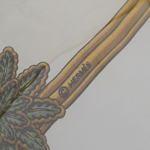 HERMES Carre 90 Scarves - Picture 9 of 11